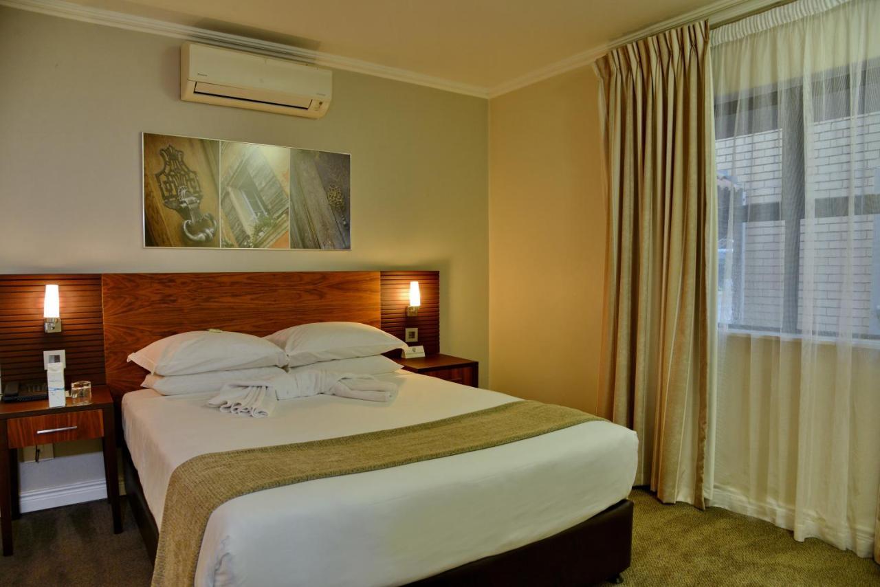 City Lodge Hotel Eastgate Johannesburg Bagian luar foto